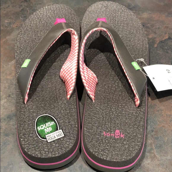 Sanuk Yoga Mat Sandals NWT! - Picture 6 of 6